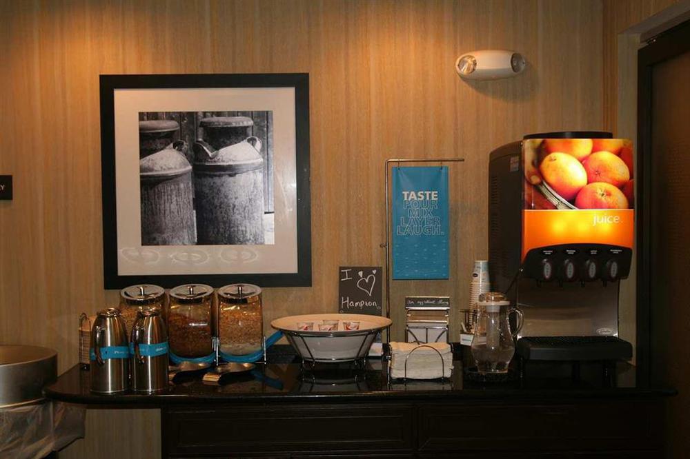 Hampton Inn Абінгдон Ресторан фото